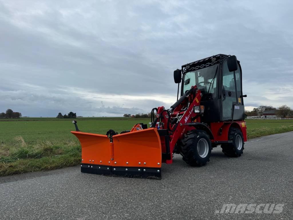  Max Loader 906 Mini loaders