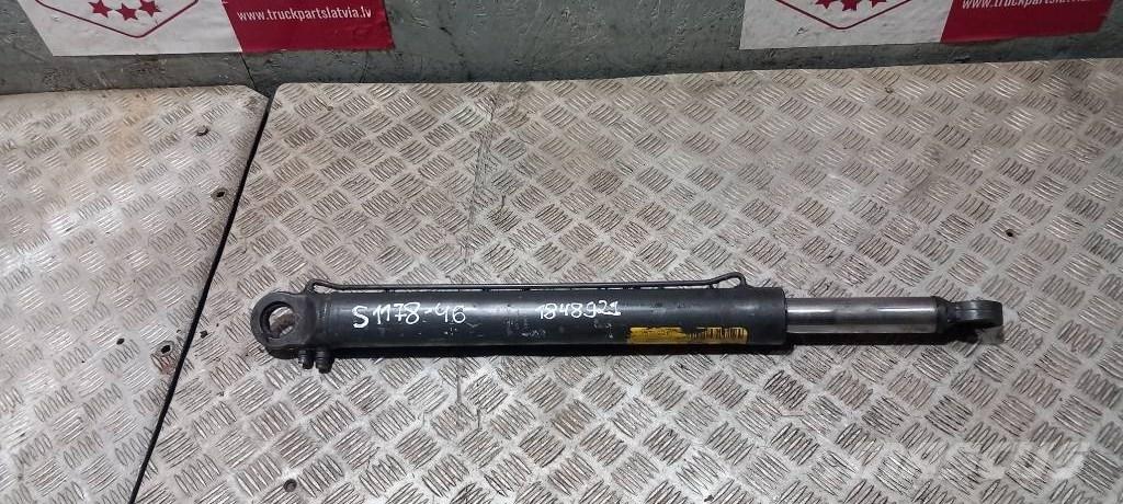 Scania R 440.    1848921 Hydraulics