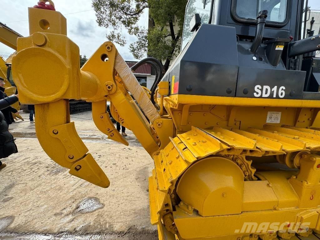 Shantui SD 16 Crawler excavators