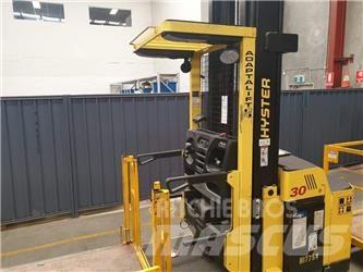 Hyster R30XMF3 High lift order picker