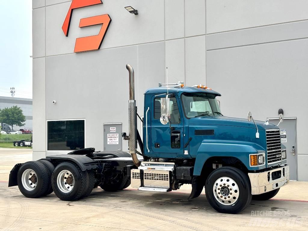 Mack Pinnacle Truck Tractor Units