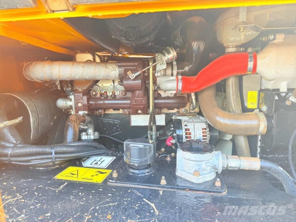 JCB 6 T Site dumpers
