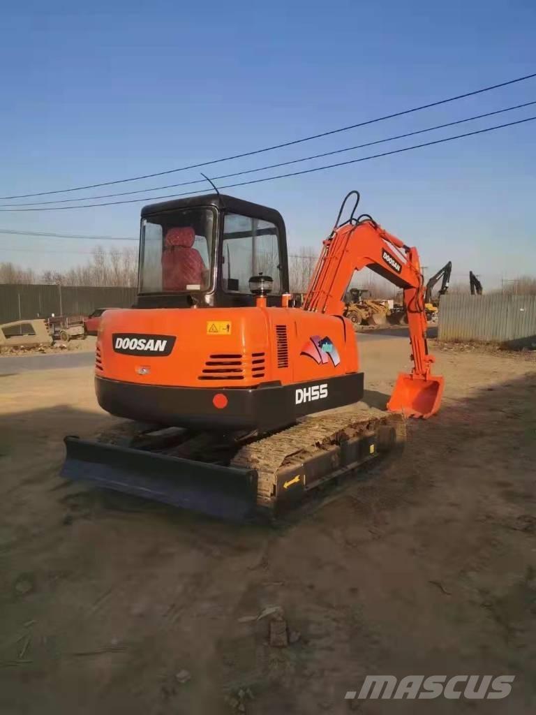 Doosan DH55 Mini excavators < 7t