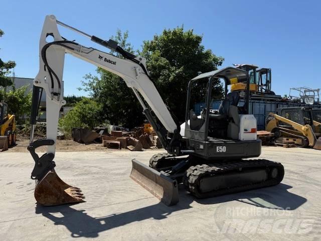Bobcat E 50 Mini excavators < 7t