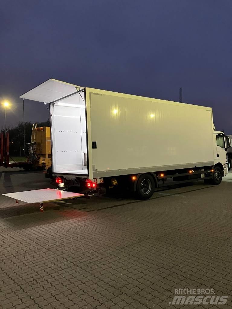 MAN TGM 18.290 4X2 Van Body Trucks