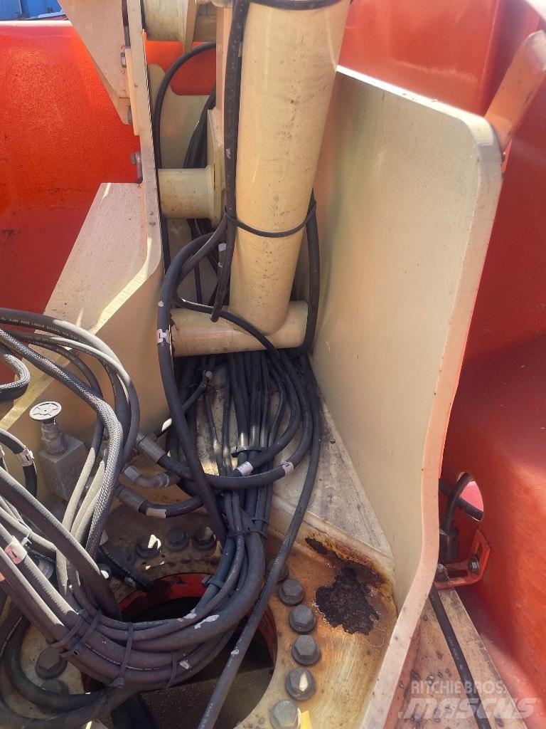 JLG N 40 E Articulated boom lifts