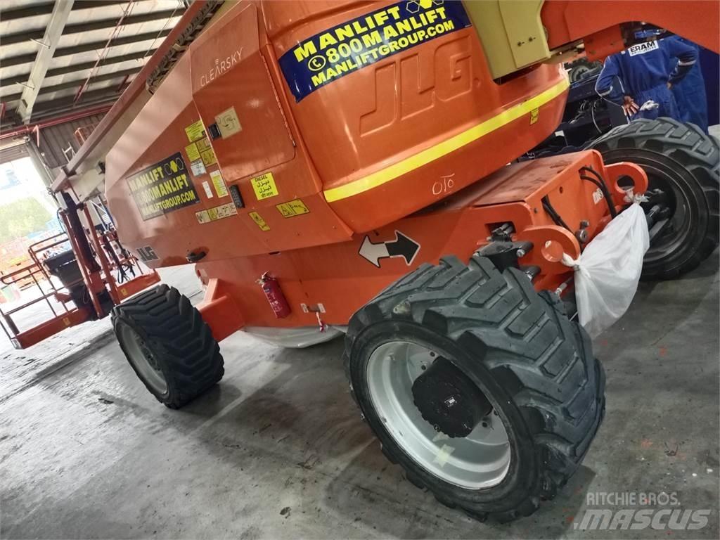JLG 800AJ Articulated boom lifts