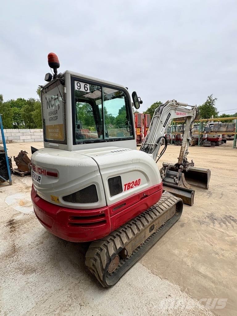 Takeuchi TB 240 Mini excavators < 7t