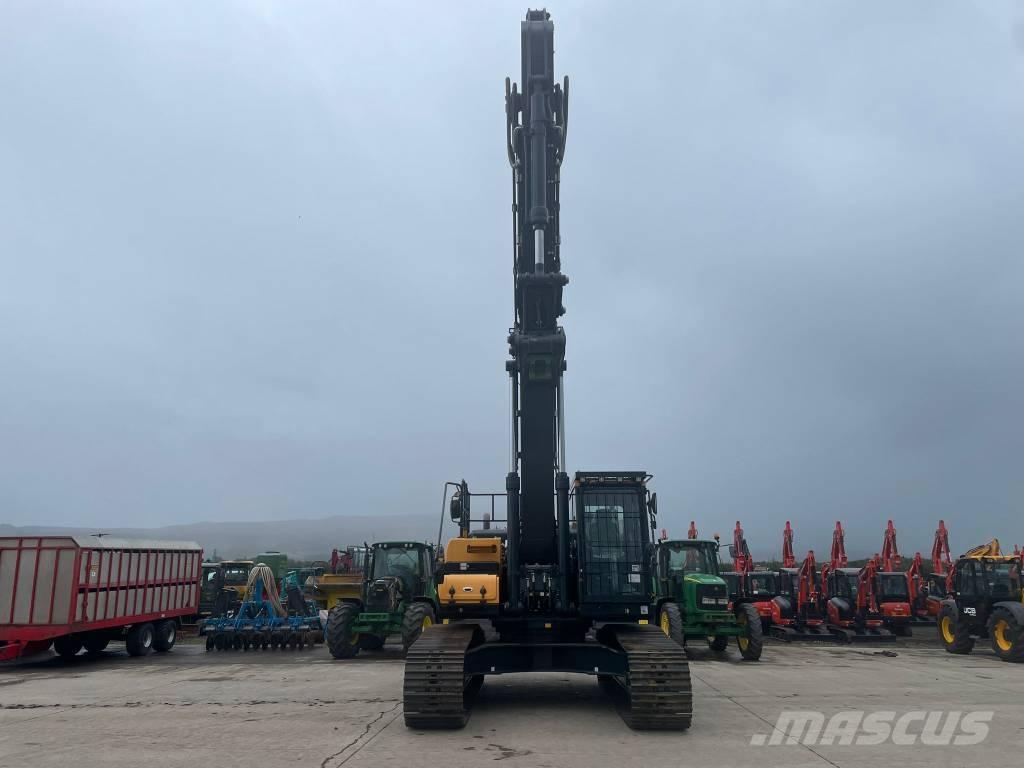 Hyundai HX 330 AL Crawler excavators