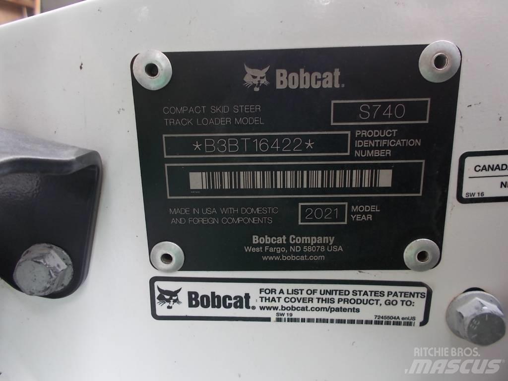 Bobcat S740 Skid steer loaders