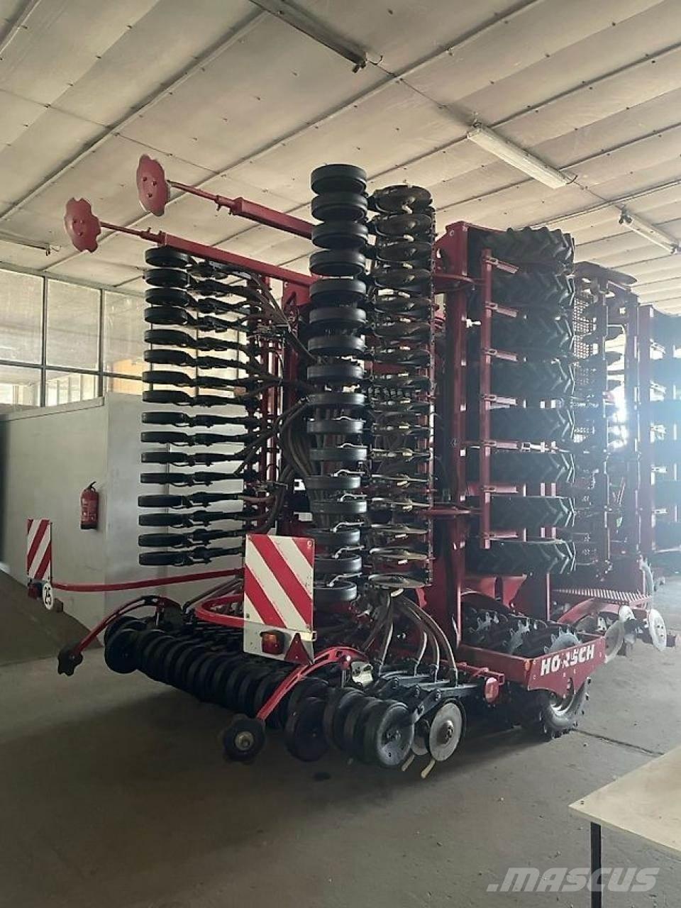Horsch Pronto 8 DC Combination drills