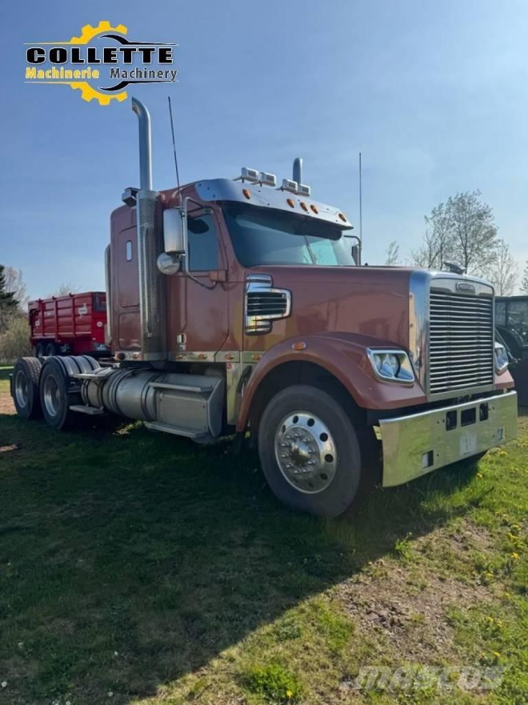 Freightliner 122 SD Truck Tractor Units