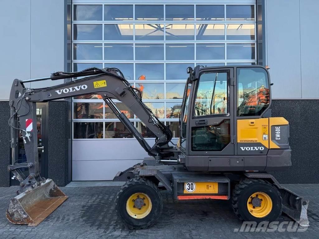 Volvo EW60E Mini excavators < 7t