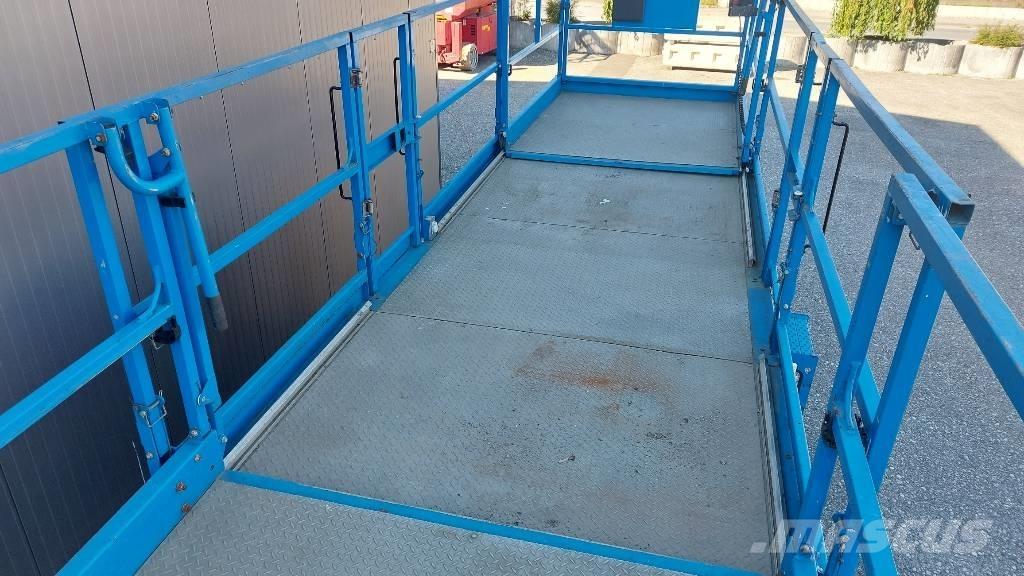 Genie GS 4390 RT Scissor lifts