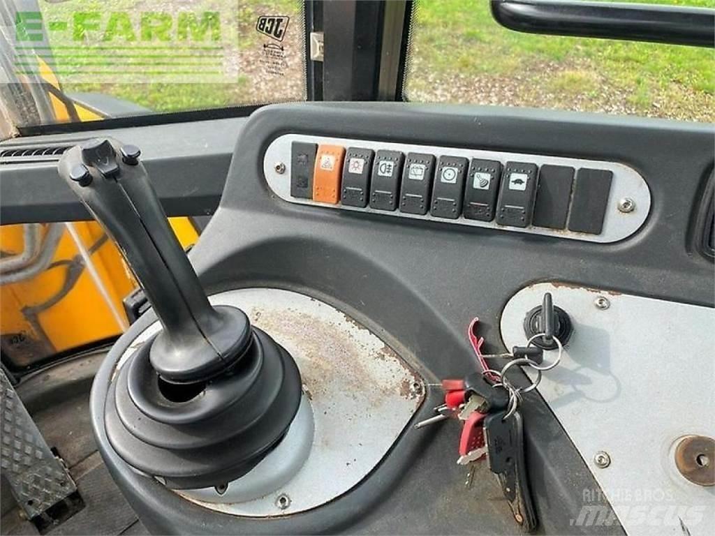 JCB 426e agri ht Mini excavators < 7t