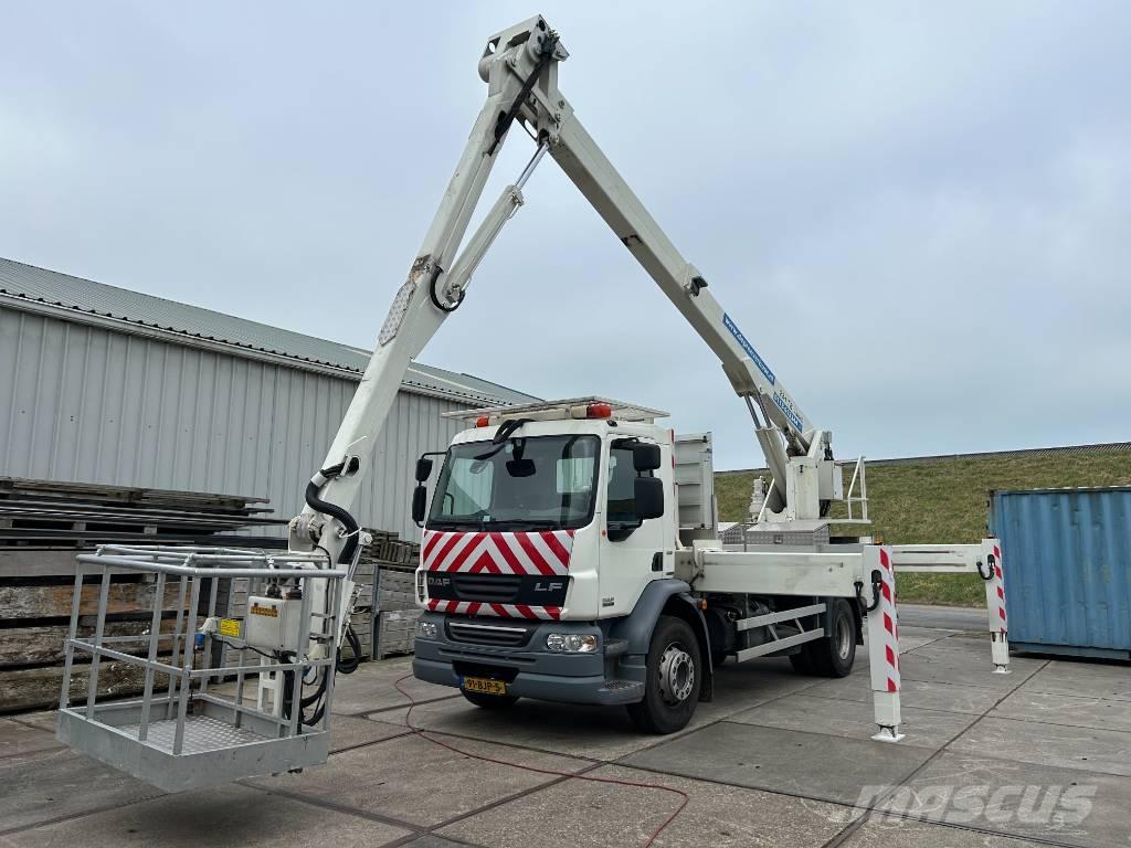 Comet 231 TB Truck mounted aerial platforms