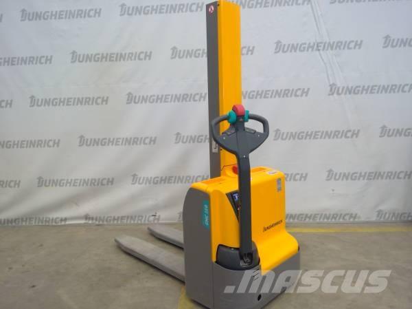 Jungheinrich EMC 110 Pedestrian stacker