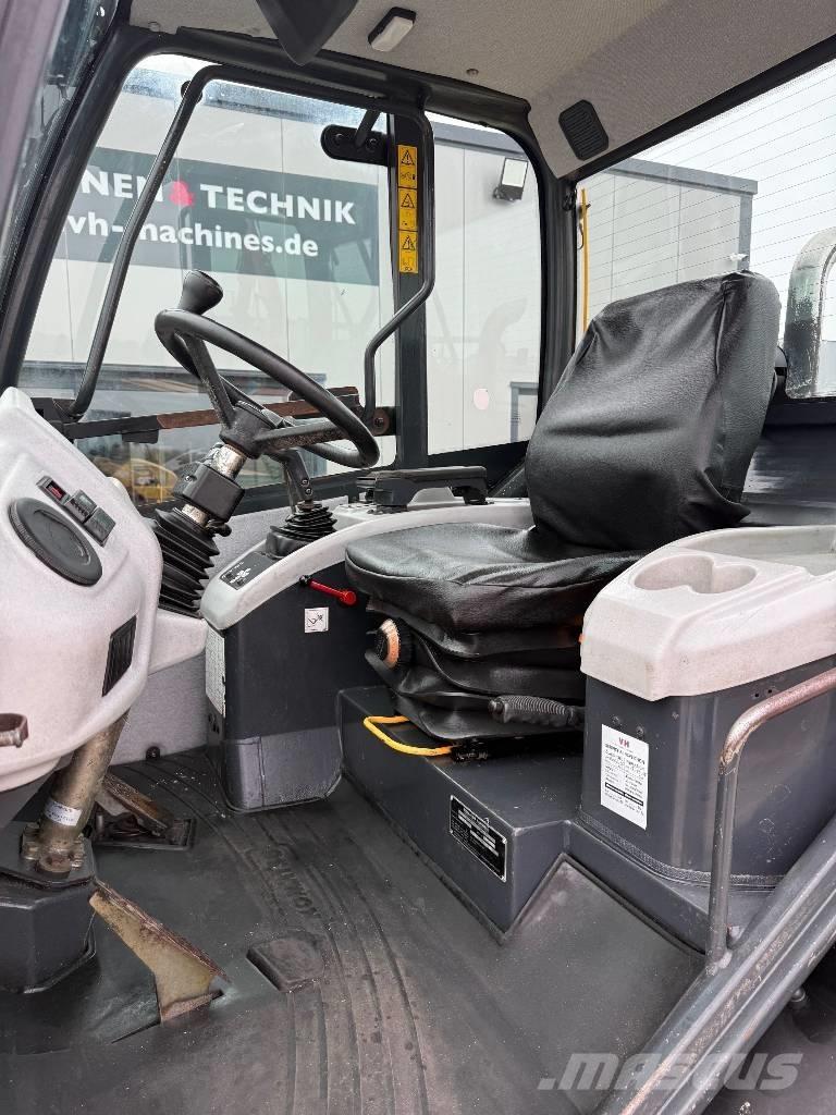 Komatsu WA 70-5 Wheel loaders