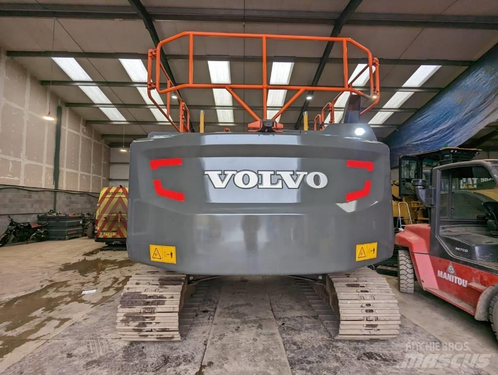 Volvo EC250EL Crawler excavators