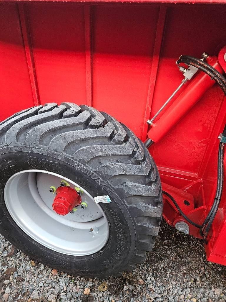 Dinapolis TRV 635 Other farming trailers