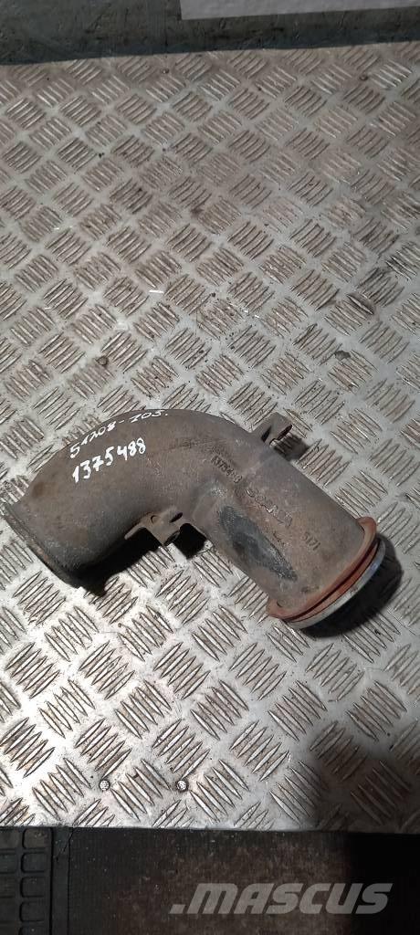 Scania 94 D.   1375488 Radiators