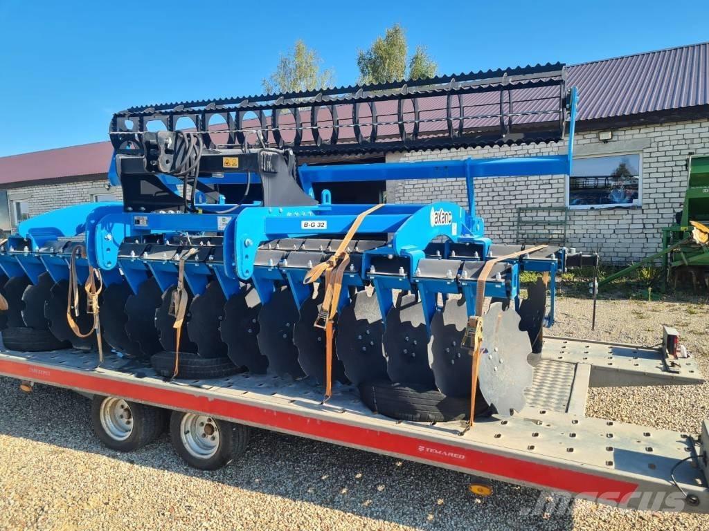 Axano AXN 300 Other farming machines