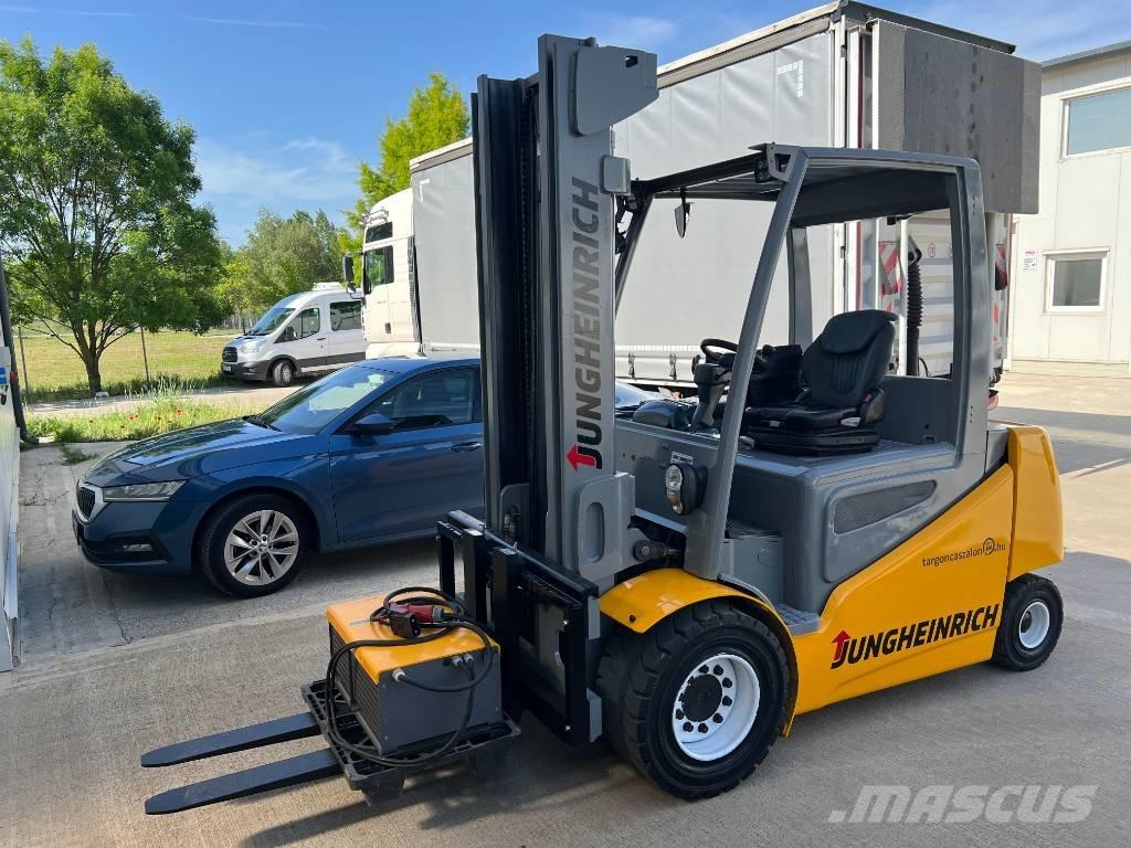 Jungheinrich EFG 540 Electric forklift trucks