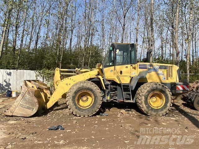 Komatsu WA320-5 TLB's
