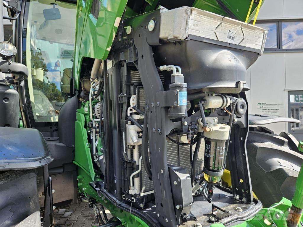 John Deere 6R195 Tractors