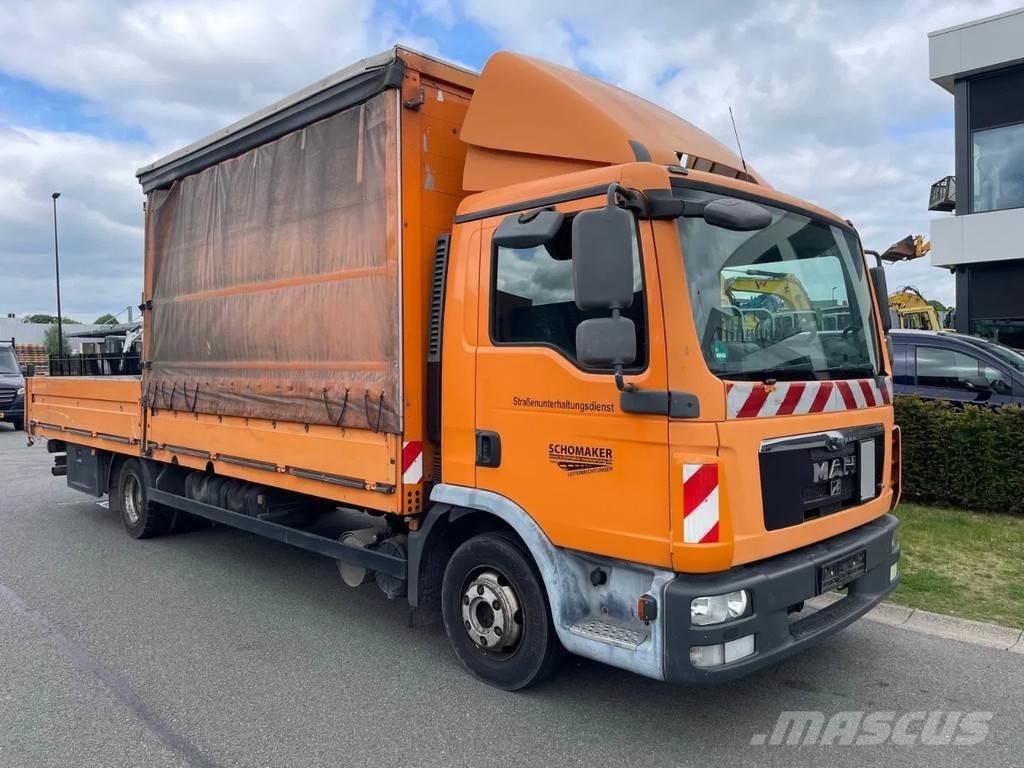 MAN TGL 8.220 Flatbed/Dropside trucks