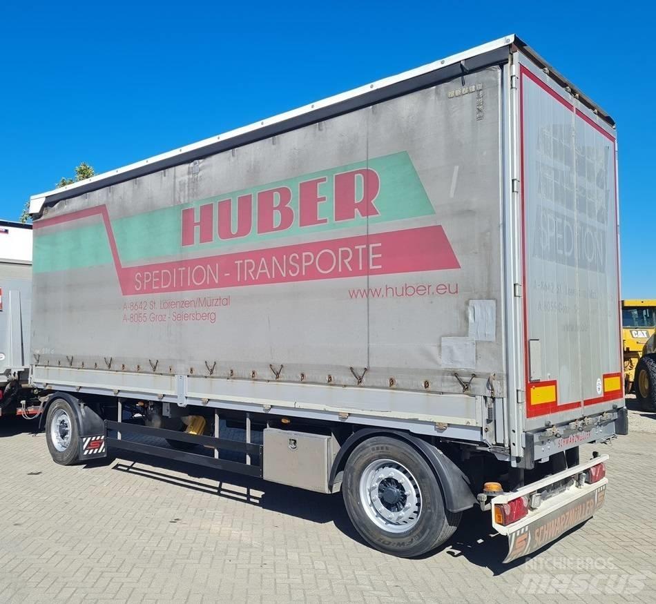 Schwarzmüller 7.4m Tautliner/curtainside trailers