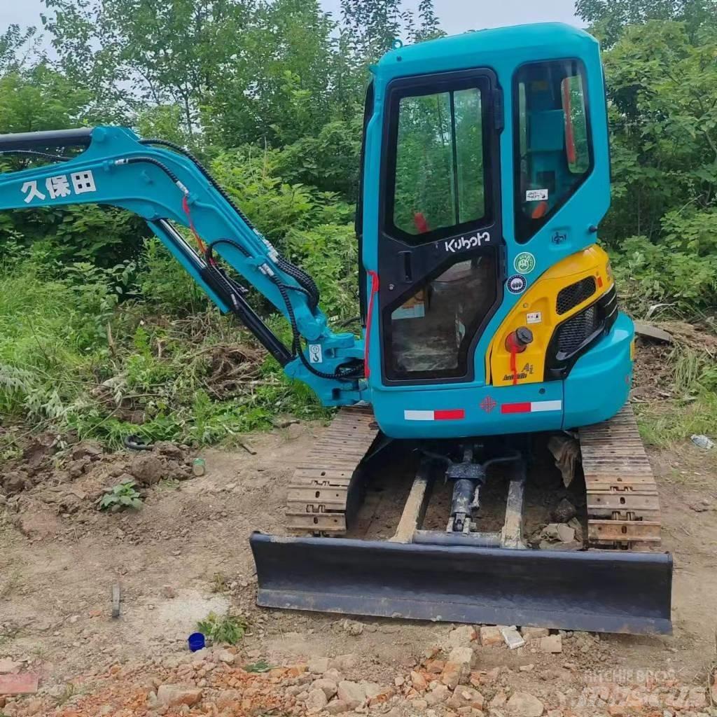 Kubota KX135 Mini excavators < 7t