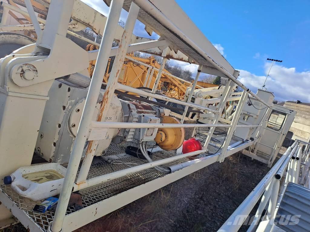 Liebherr 71 EC Tower cranes