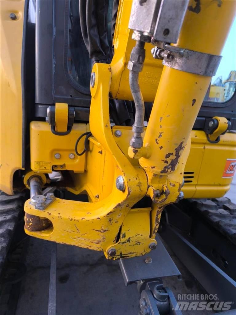 Komatsu PC 26 MR-5 Mini excavators < 7t