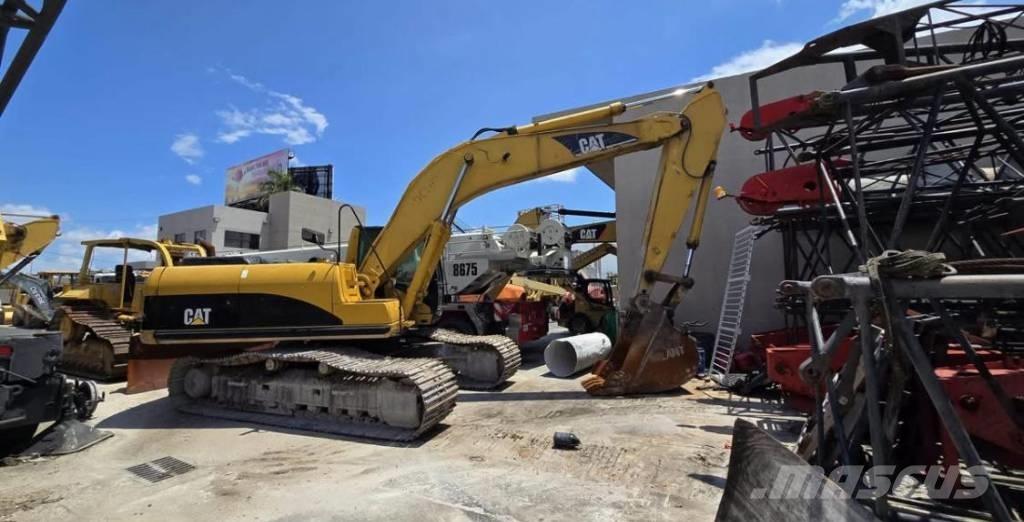 CAT 325 CL Crawler excavators