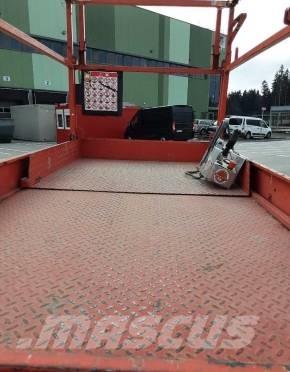 SkyJack SJ III 4740 Scissor lifts