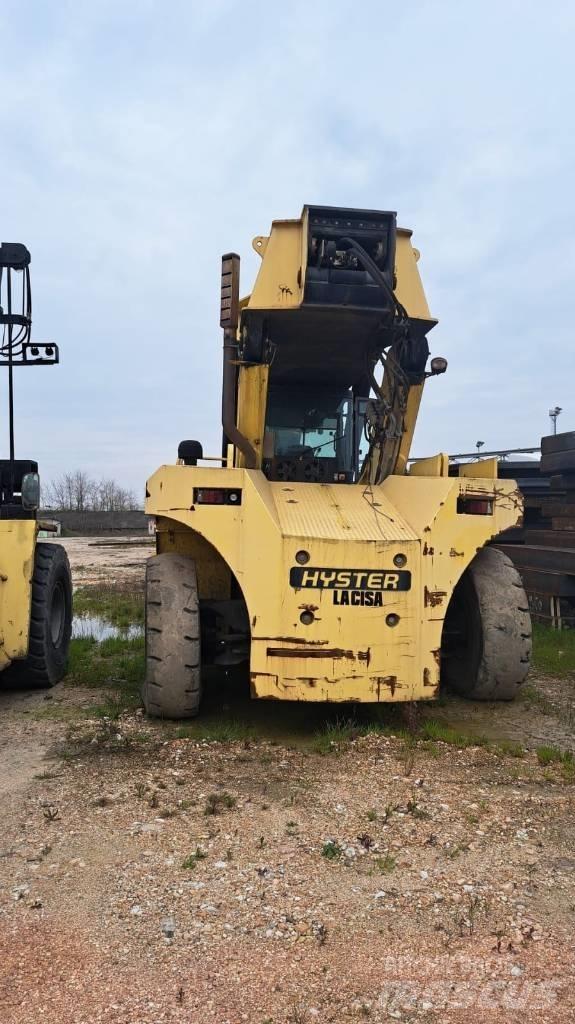 Hyster RS45-31CH Reachstackers