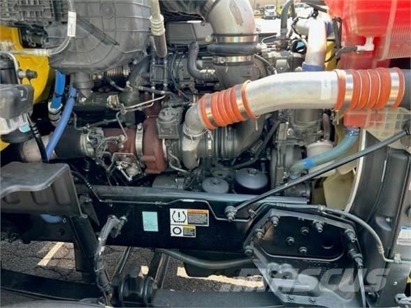 Peterbilt 579 Truck Tractor Units