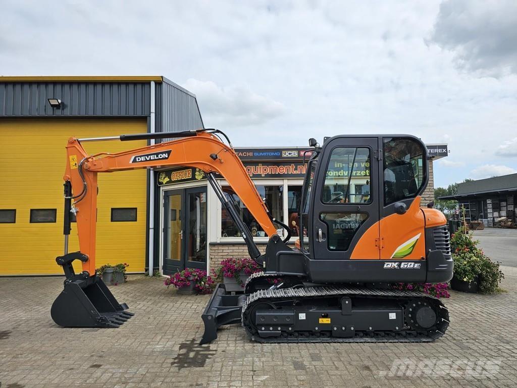 Develon DX60E-10N Mini excavators < 7t