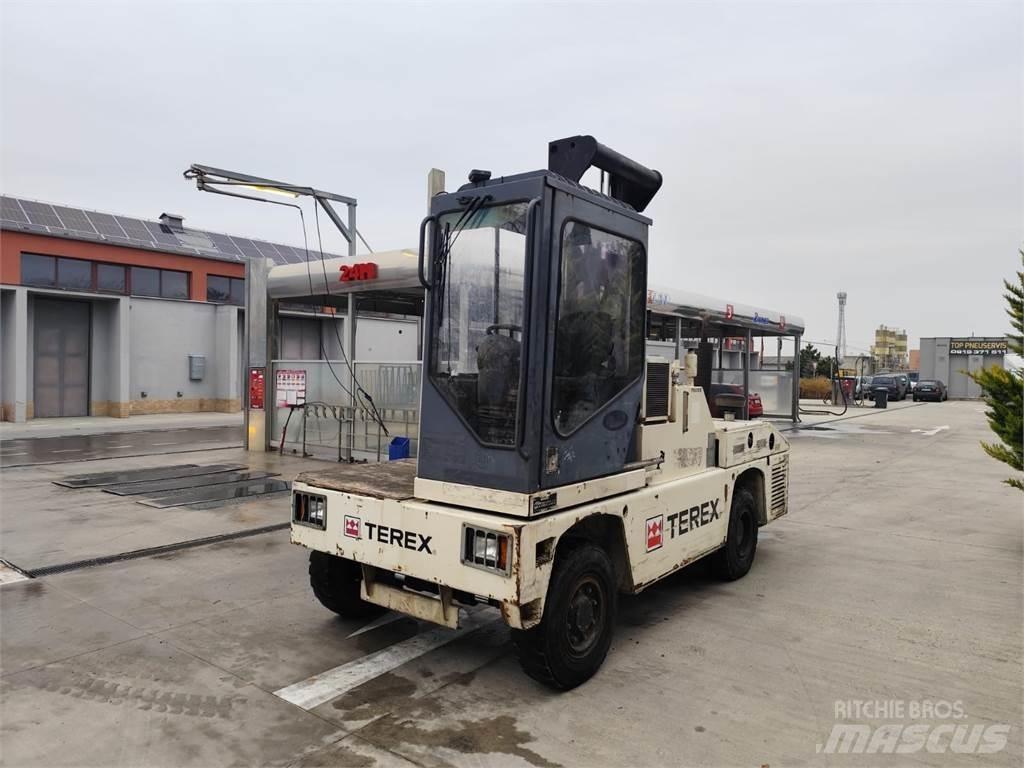 Terex Fuchs SF50U Sideloader