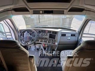 Kenworth T680 Truck Tractor Units