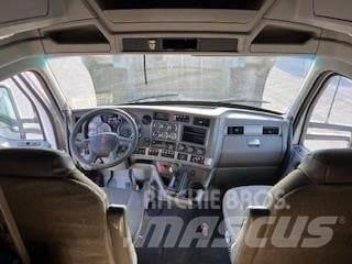 Kenworth T680 Truck Tractor Units