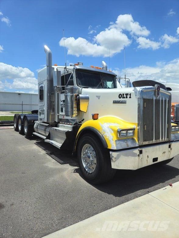 Kenworth W900 Truck Tractor Units