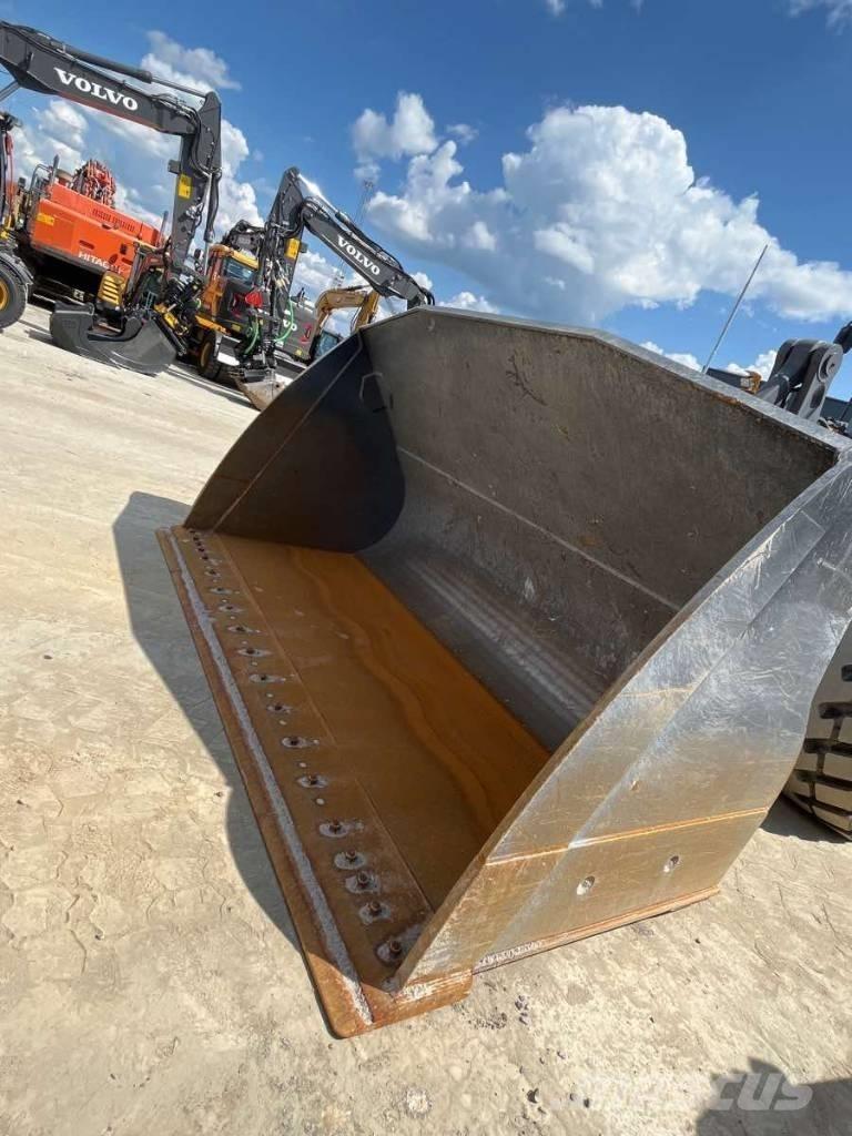 Volvo L 220 H Wheel loaders