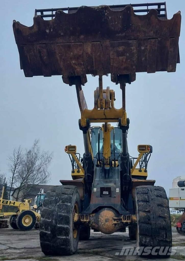 Komatsu WA 600-6 Wheel loaders
