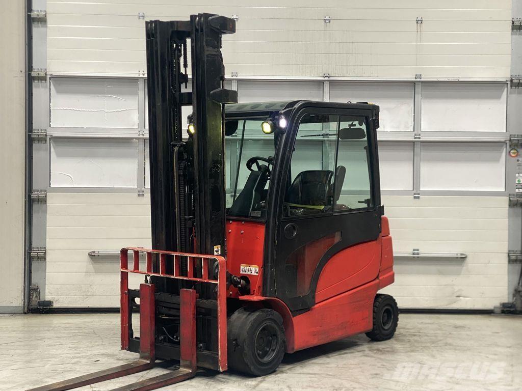 Hyster J3.0XN Electric forklift trucks