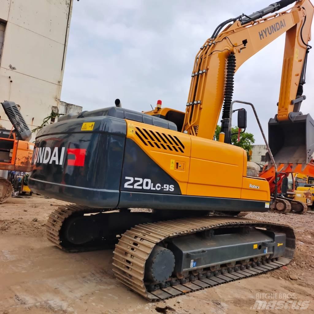 Hyundai 220lc-9s Crawler excavators