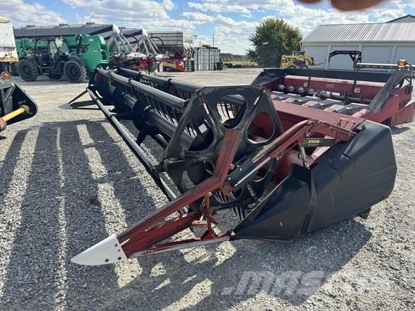 Case IH 1020 Combine harvester heads