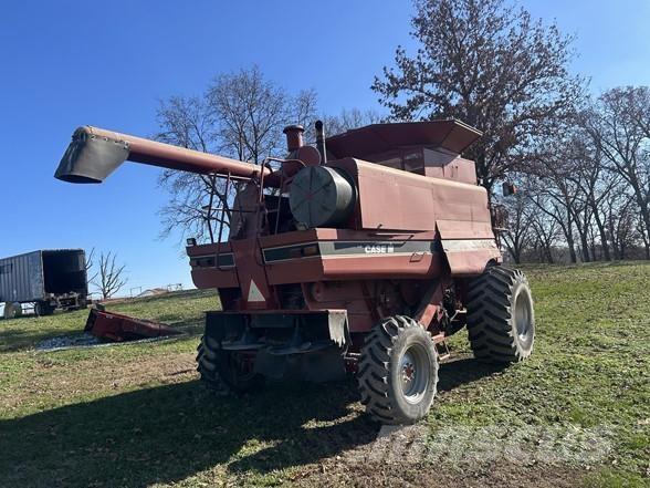 Case IH 2188 Combine harvesters