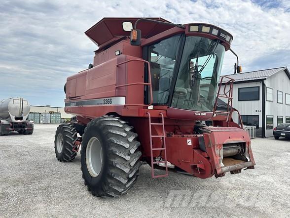 Case IH 2366 Combine harvesters